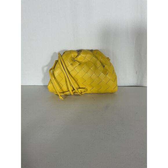 Bottega Veneta Mini Leather Gold Leather Woven Pouch Clutch Crossbody Bag - Picture 2 of 5